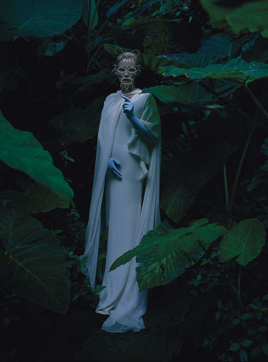 TildaSwintonTimWalkerWMagazine05.jpg
