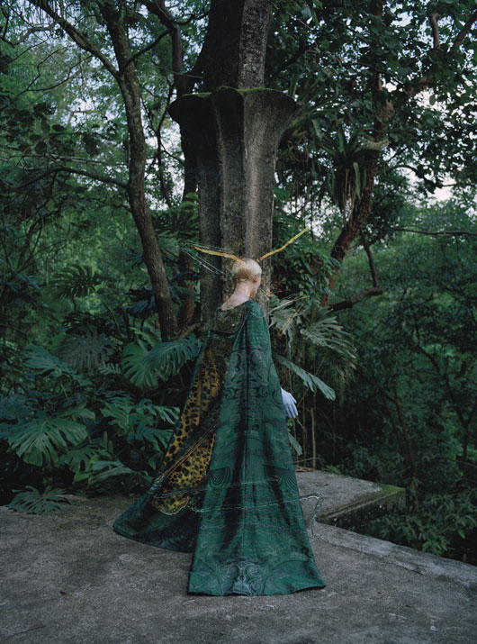 TildaSwintonTimWalkerWMagazine06.jpg