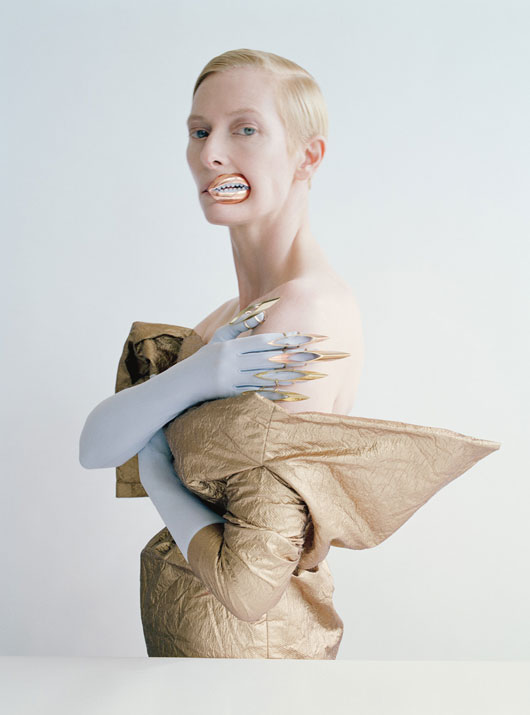 TildaSwintonTimWalkerWMagazine10.jpg