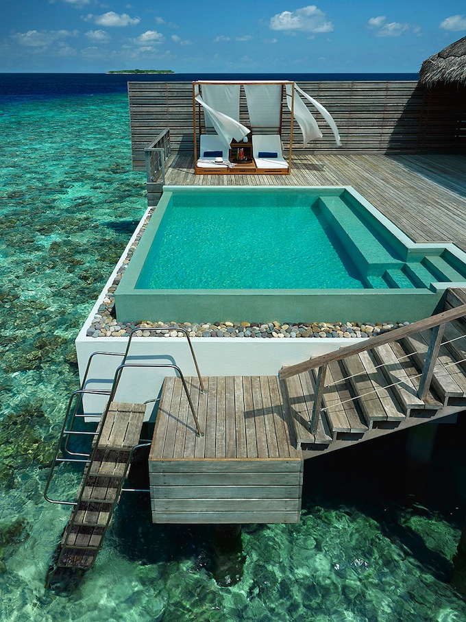 Dusit_Thani_Maldives04.jpg