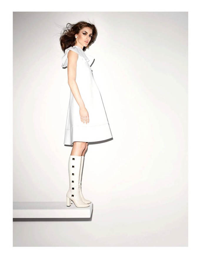 hilary-rhoda-vogue-shoot7.jpg
