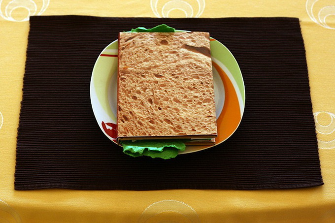 SandwichBook2_.jpg