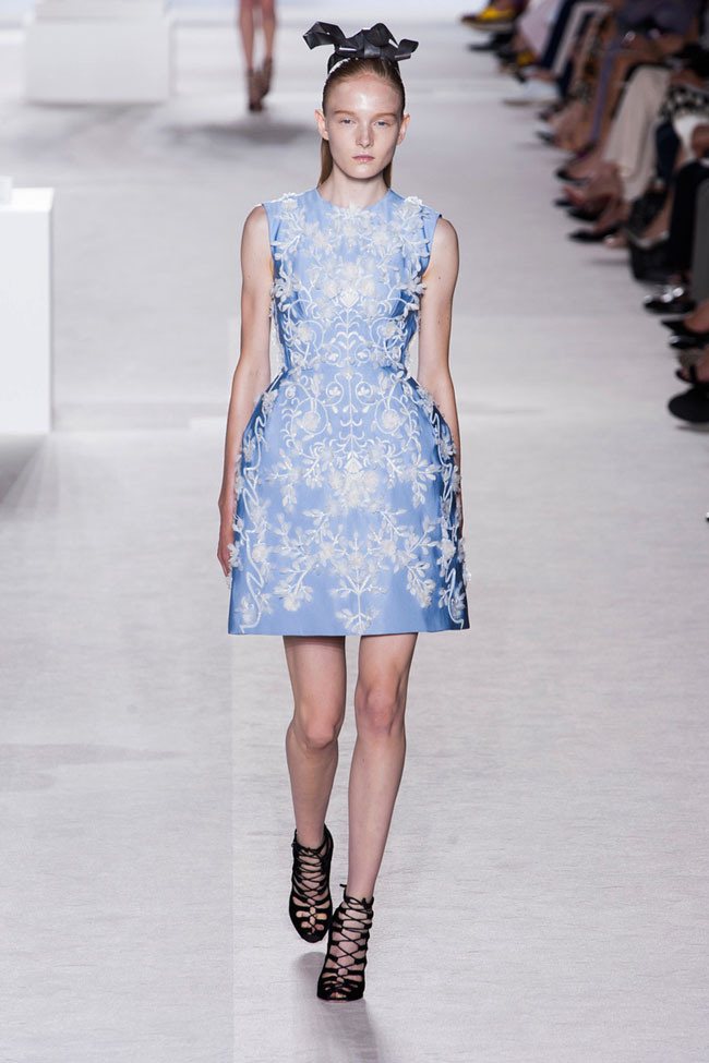 giambattista-valli-couture-fall-2013-10.jpg