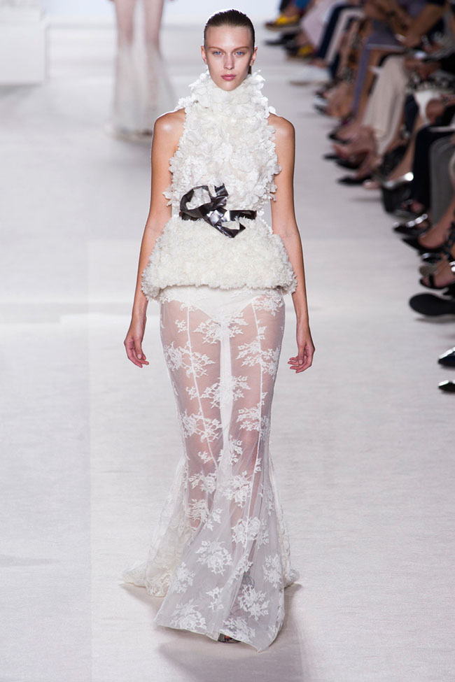 giambattista-valli-couture-fall-2013-22.jpg