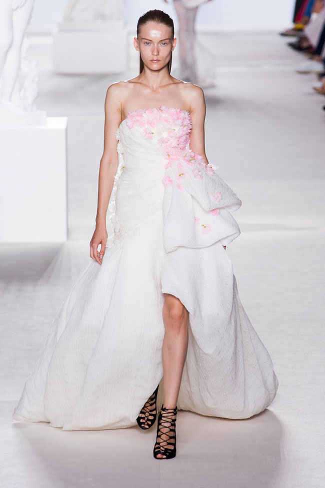 giambattista-valli-couture-fall-2013-34.jpg