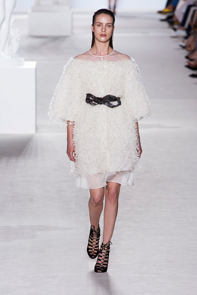 giambattista-valli-couture-fall-2013-7.jpg