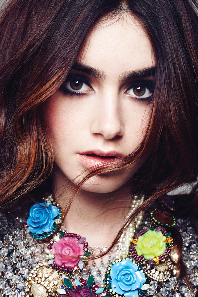 800x1200xlily-collins1_jpg_pagespeed_ic_vhTanSy53-.jpg
