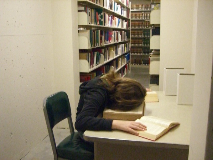 peoplesleepinginlibraries9.jpg