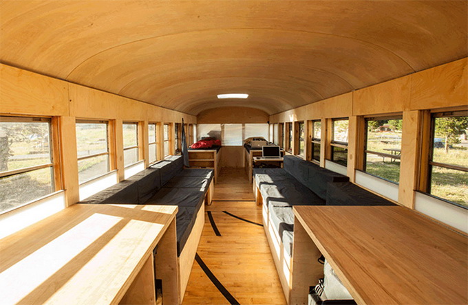 Restored-Bus-Mobile-Home-640x403.jpg