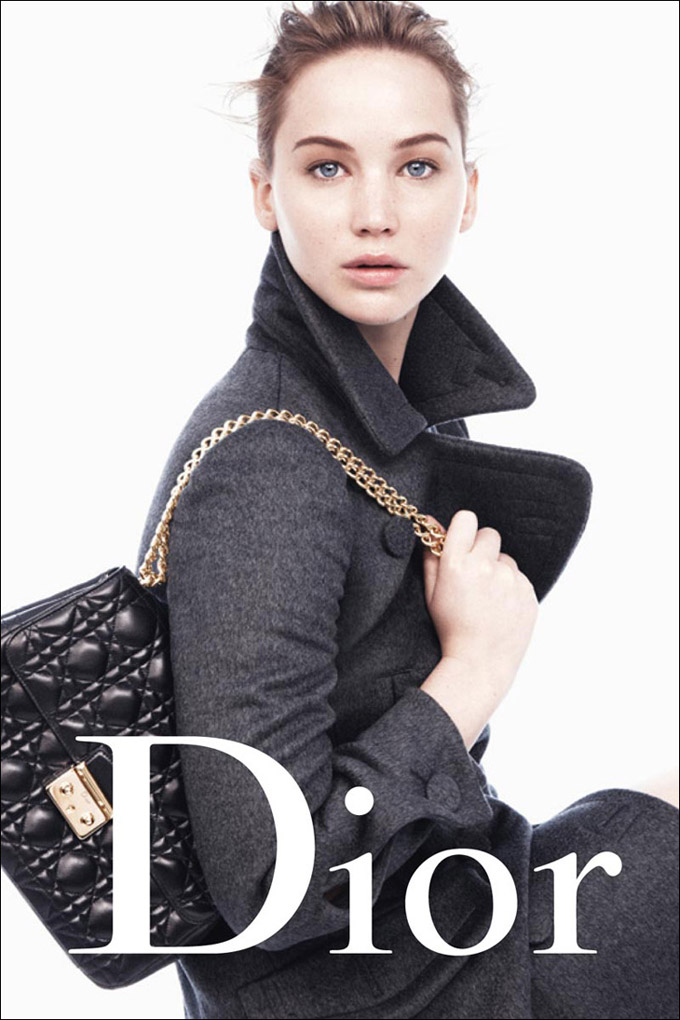 Jennifer-Lawrence-Miss-Dior-04.jpg