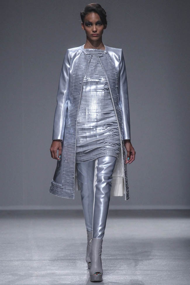 gareth-pugh-spring-2014-20.jpg