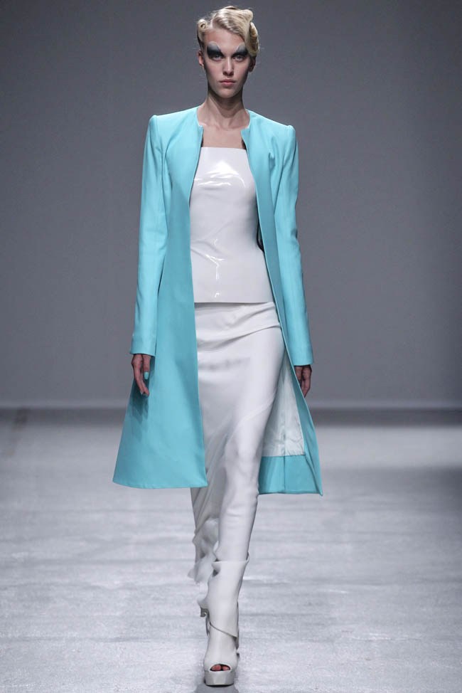 gareth-pugh-spring-2014-21.jpg