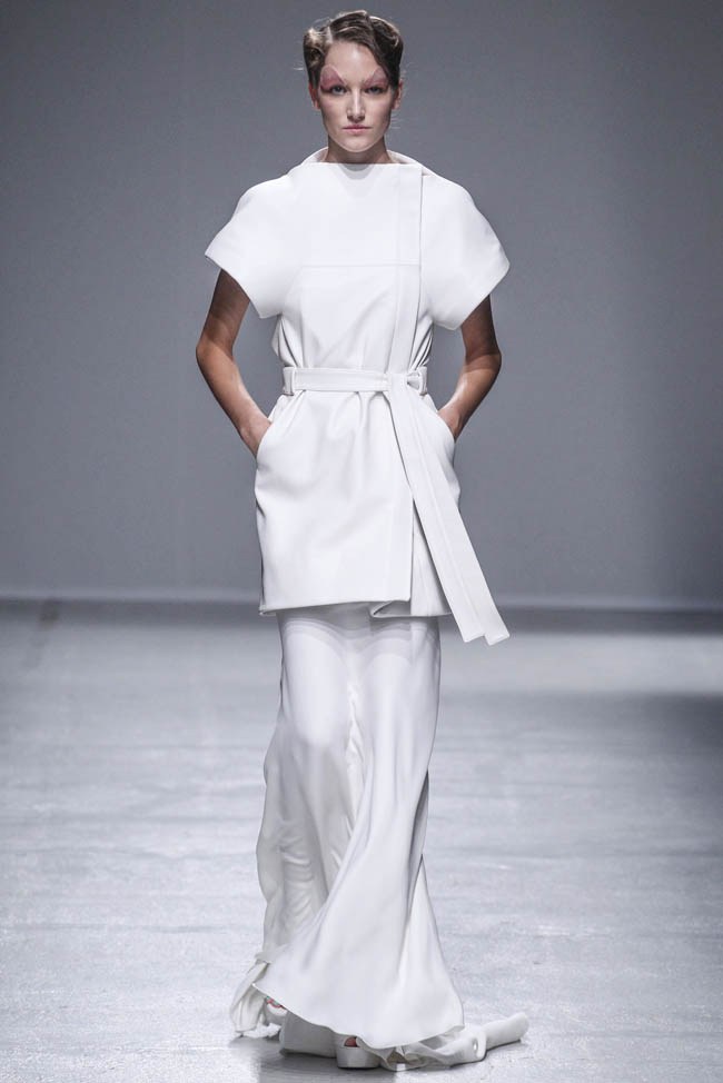 gareth-pugh-spring-2014-23.jpg