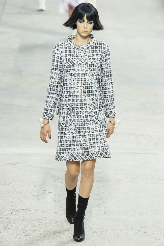 chanel-spring-2014-15.jpg