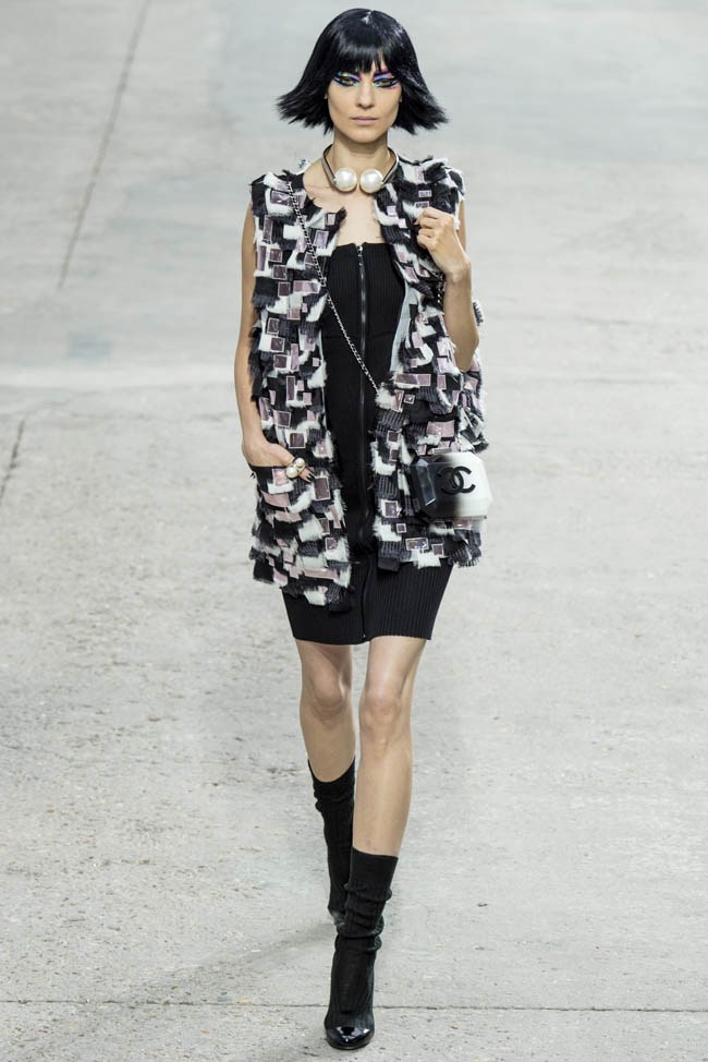 chanel-spring-2014-76.jpg