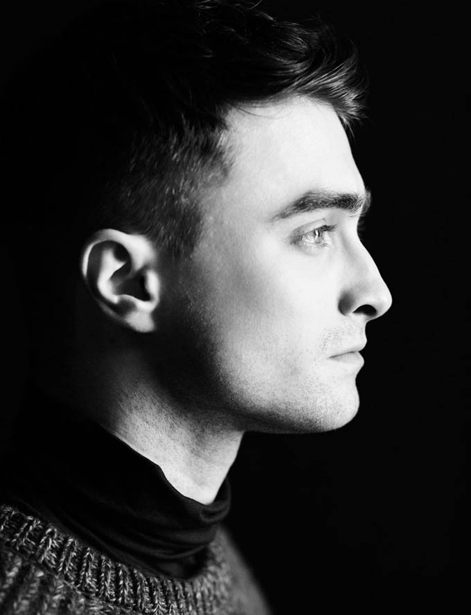Daniel-Radcliffe-Flaunt-Adam-Whitehead-09.jpg