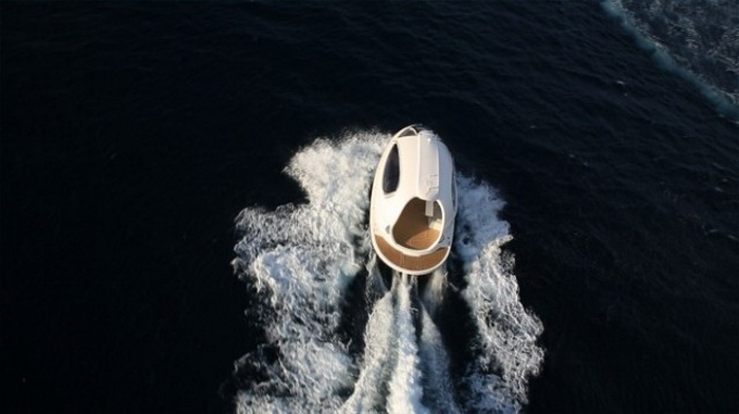 Jet-Capsule-Yacht-1-640x361.jpg