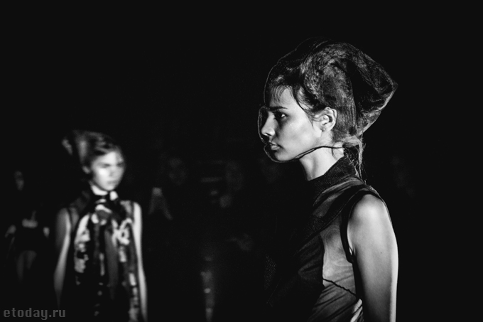 18-etoday-19-10-2013-PIROSMANI.jpg