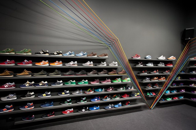 Run-Colors-Sneaker-Store-1-640x429.jpg