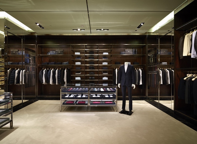 PRADA-Store-Kazakhstan-05.jpg