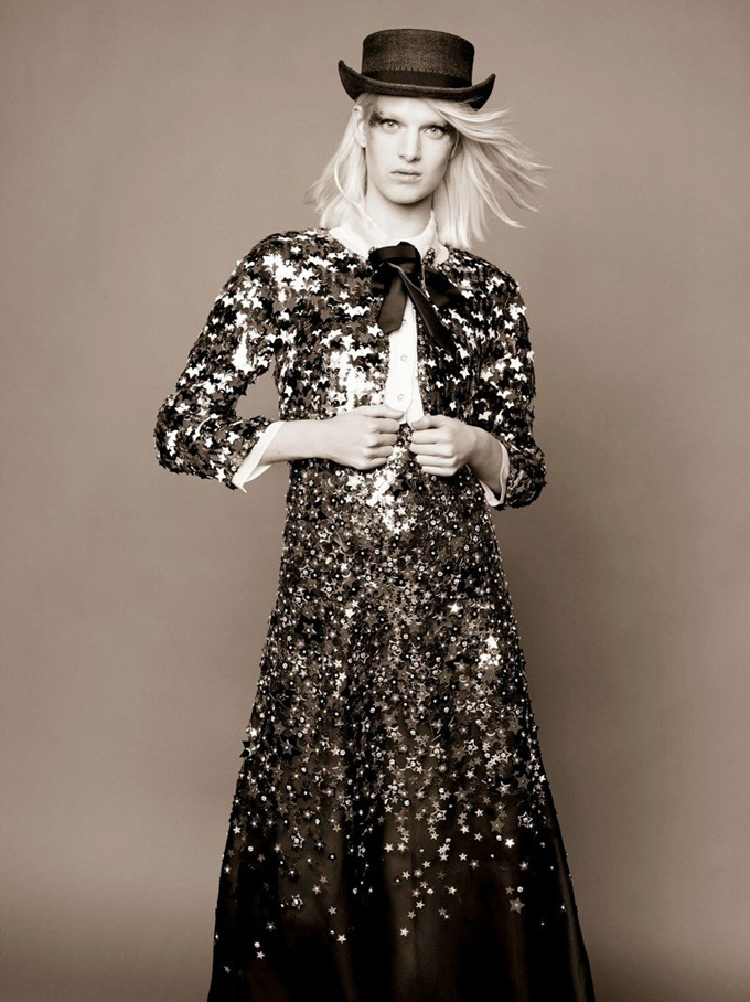 800x1068xchanel-ashleigh-good-prefall10_jpg_pagespeed_ic_yiThOiEQG3.jpg