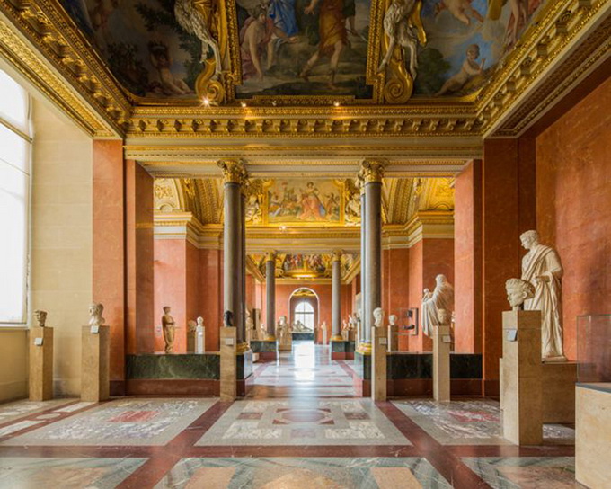 BohbotLouvre3.JPG
