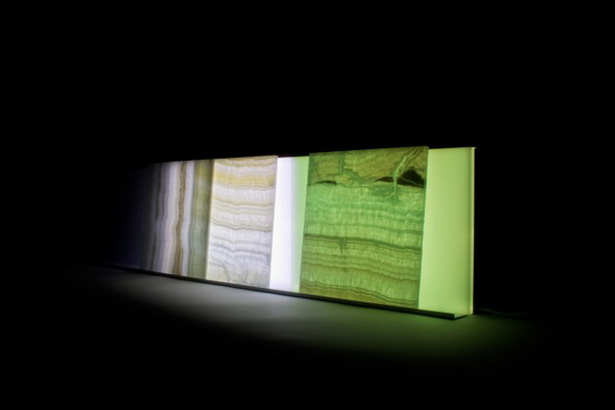 Layers-Marble-Lamp--640x_6.jpg