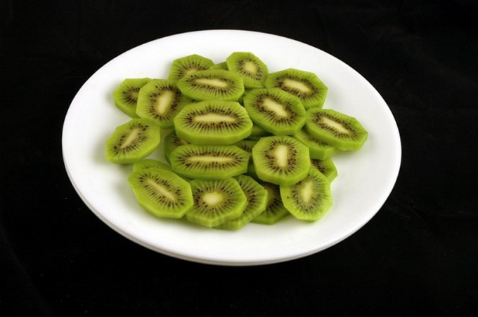 1-calories-in-kiwi-fruit-640x425.jpg