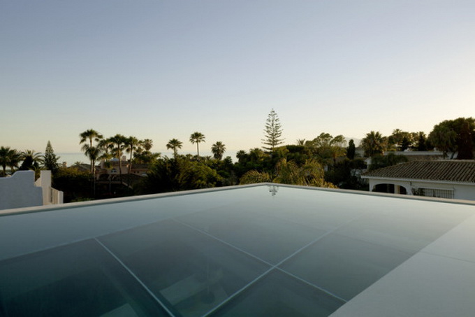 Jellyfish-House_Weil-Arets-Architects_01-600x409.jpg