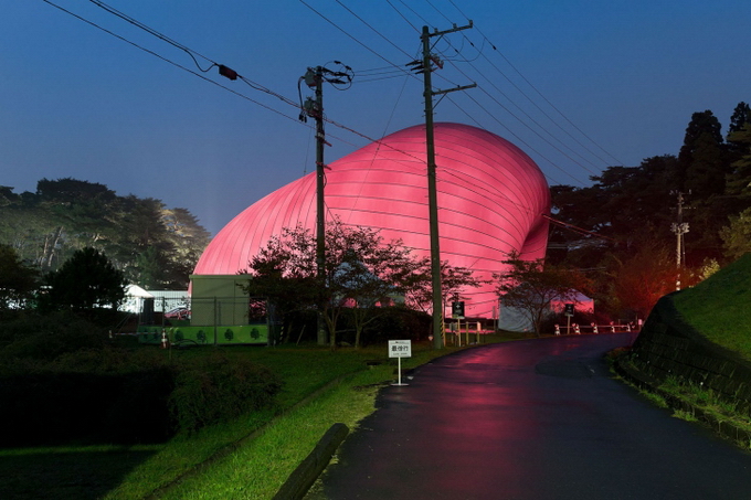 AnishKapoor37_2.jpg