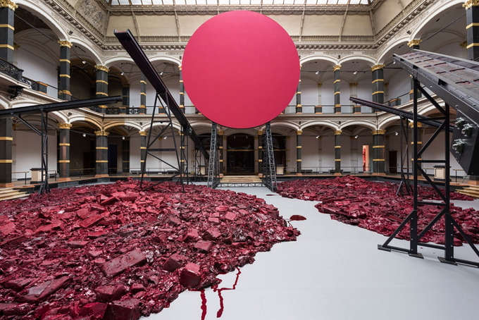 AnishKapoor46.jpg