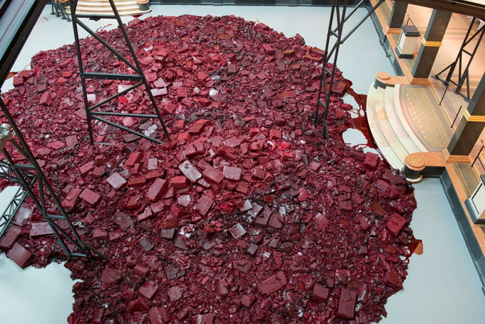 AnishKapoor49.jpg