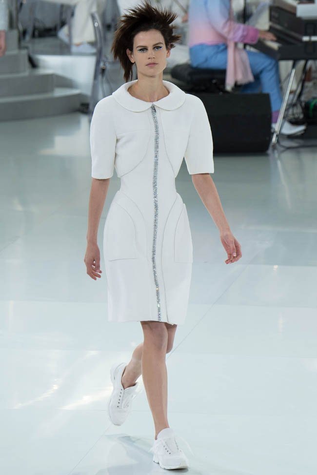 chanel-haute-couture-spring-2014-show13.jpg