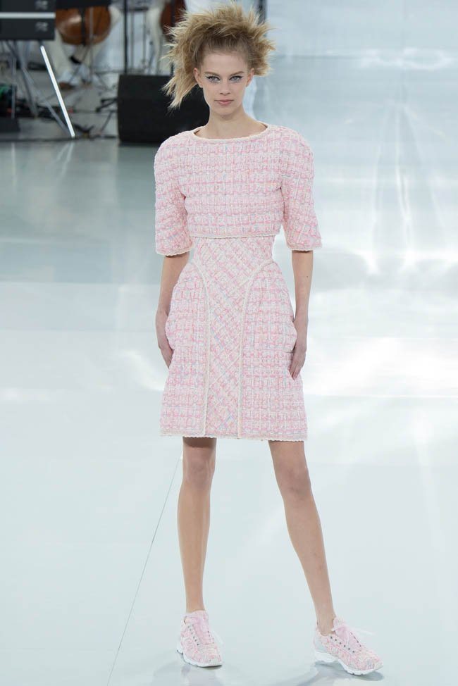 chanel-haute-couture-spring-2014-show15.jpg