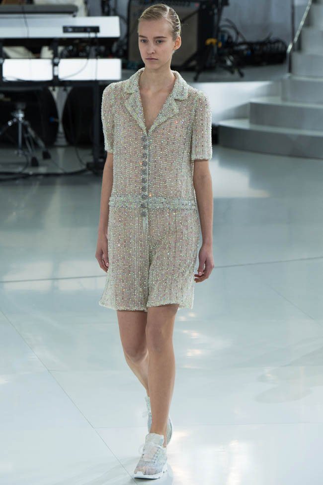 chanel-haute-couture-spring-2014-show34.jpg