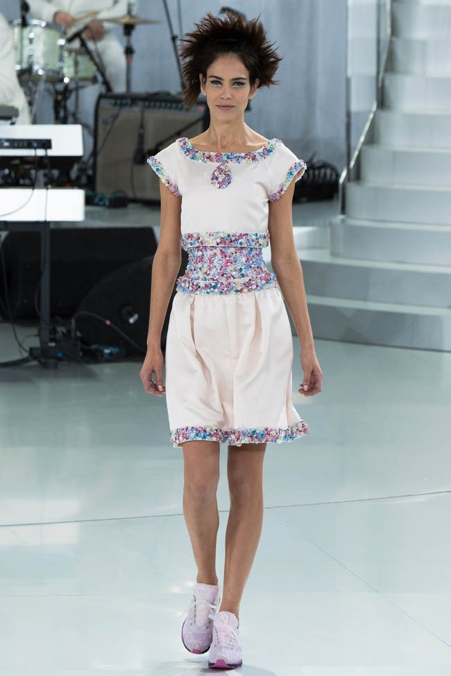 chanel-haute-couture-spring-2014-show38.jpg