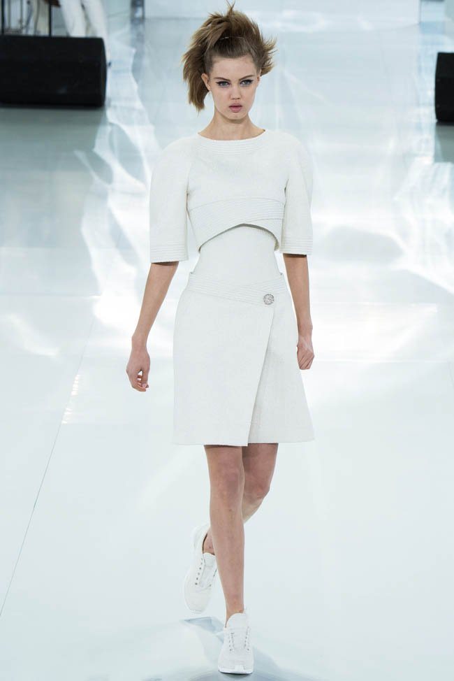 chanel-haute-couture-spring-2014-show5.jpg