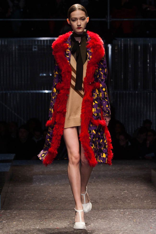 prada-fall-winter-2014-show24.jpg