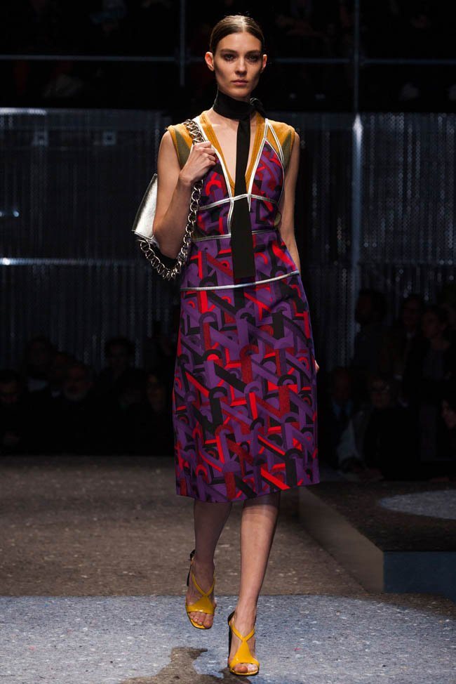 prada-fall-winter-2014-show27.jpg