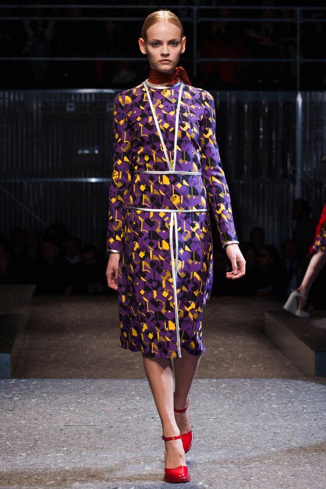 prada-fall-winter-2014-show29.jpg