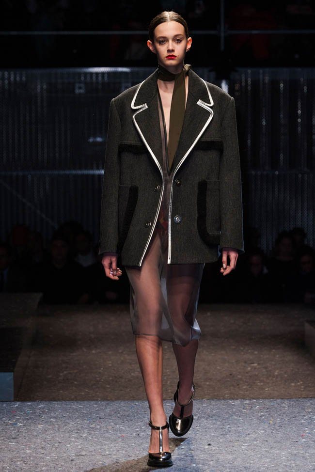 prada-fall-winter-2014-show3.jpg