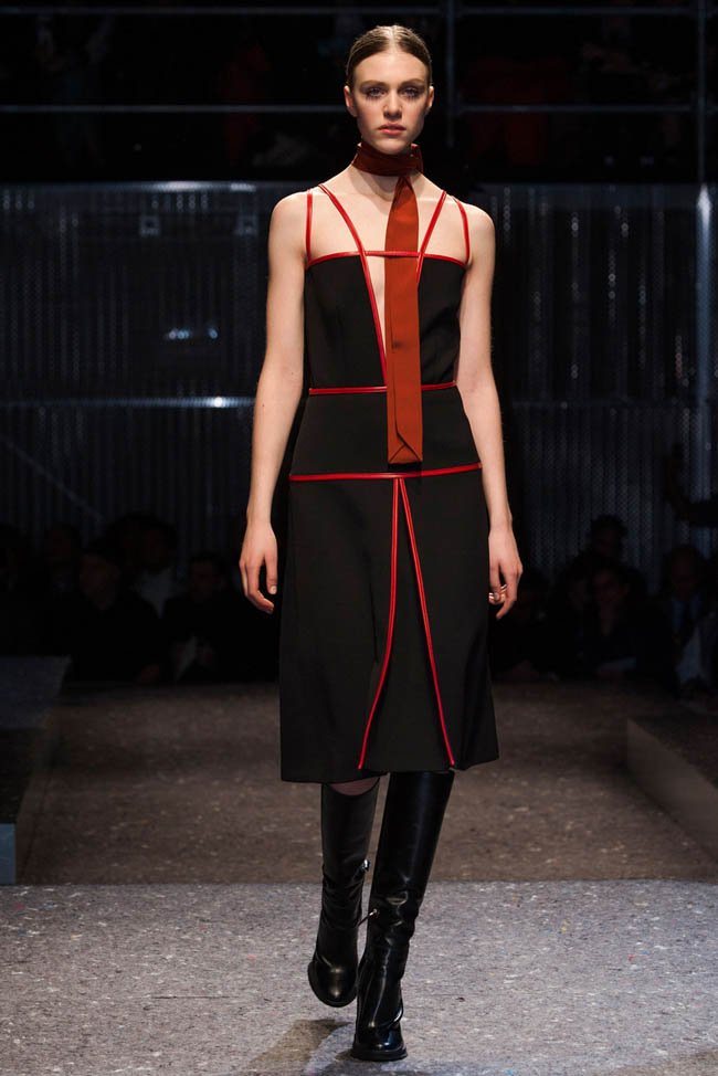 prada-fall-winter-2014-show36.jpg