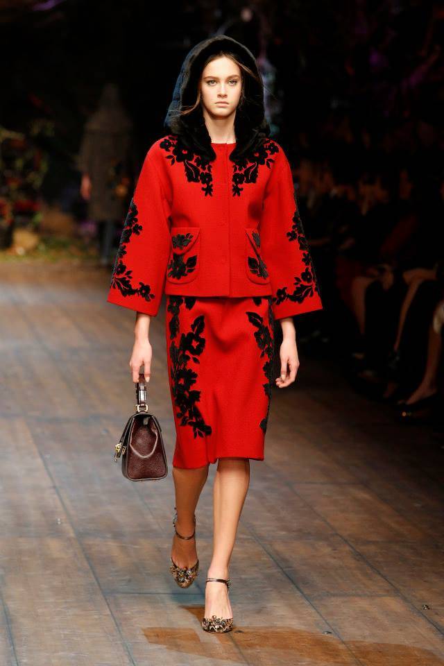 dolce-gabbana-fall-winter-2014-show55.jpg