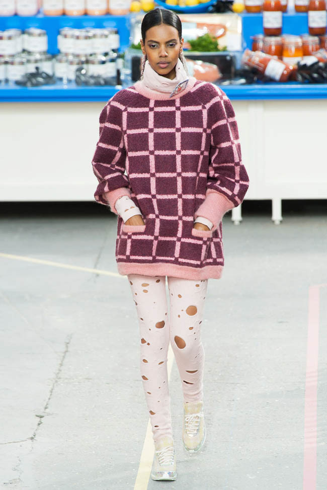 chanel-fall-winter-2014-show13.jpg