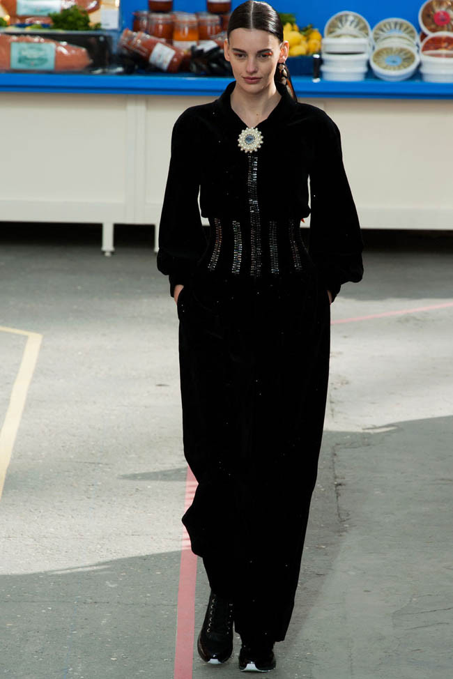 chanel-fall-winter-2014-show53.jpg