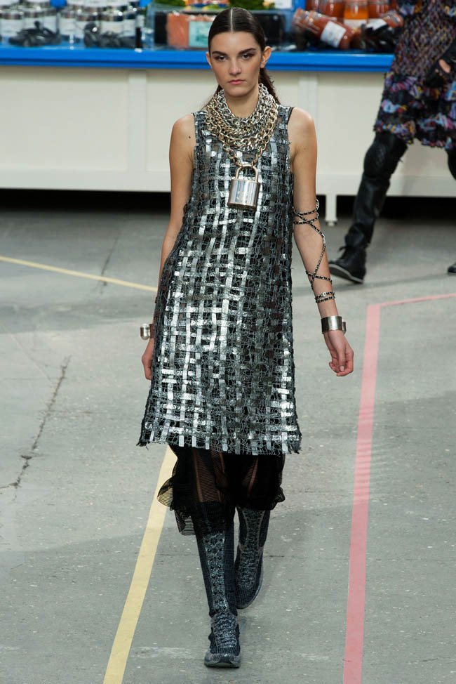 chanel-fall-winter-2014-show70.jpg