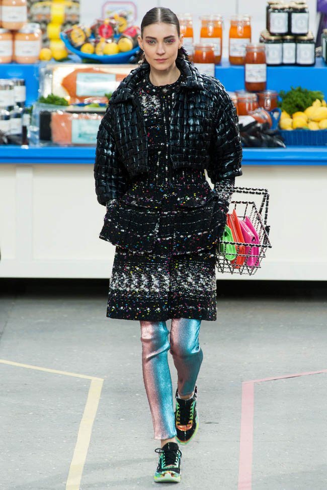 chanel-fall-winter-2014-show9.jpg