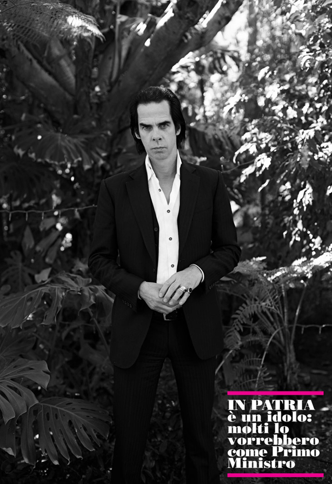 Nick-Cave-LUomo-Vogue-Eric-Guillemain-02.jpg