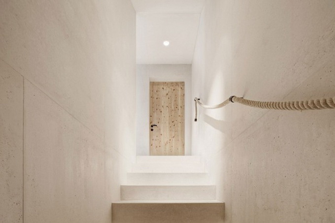Wooden-Home-by-Pedevilla-Architekten-_5.jpg
