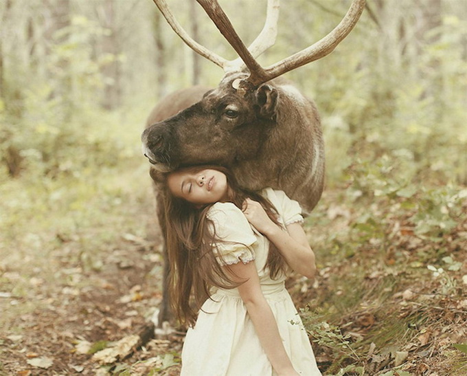 Photos-with-Real-Animals-by-Katerina-Plotnikova-2.jpg